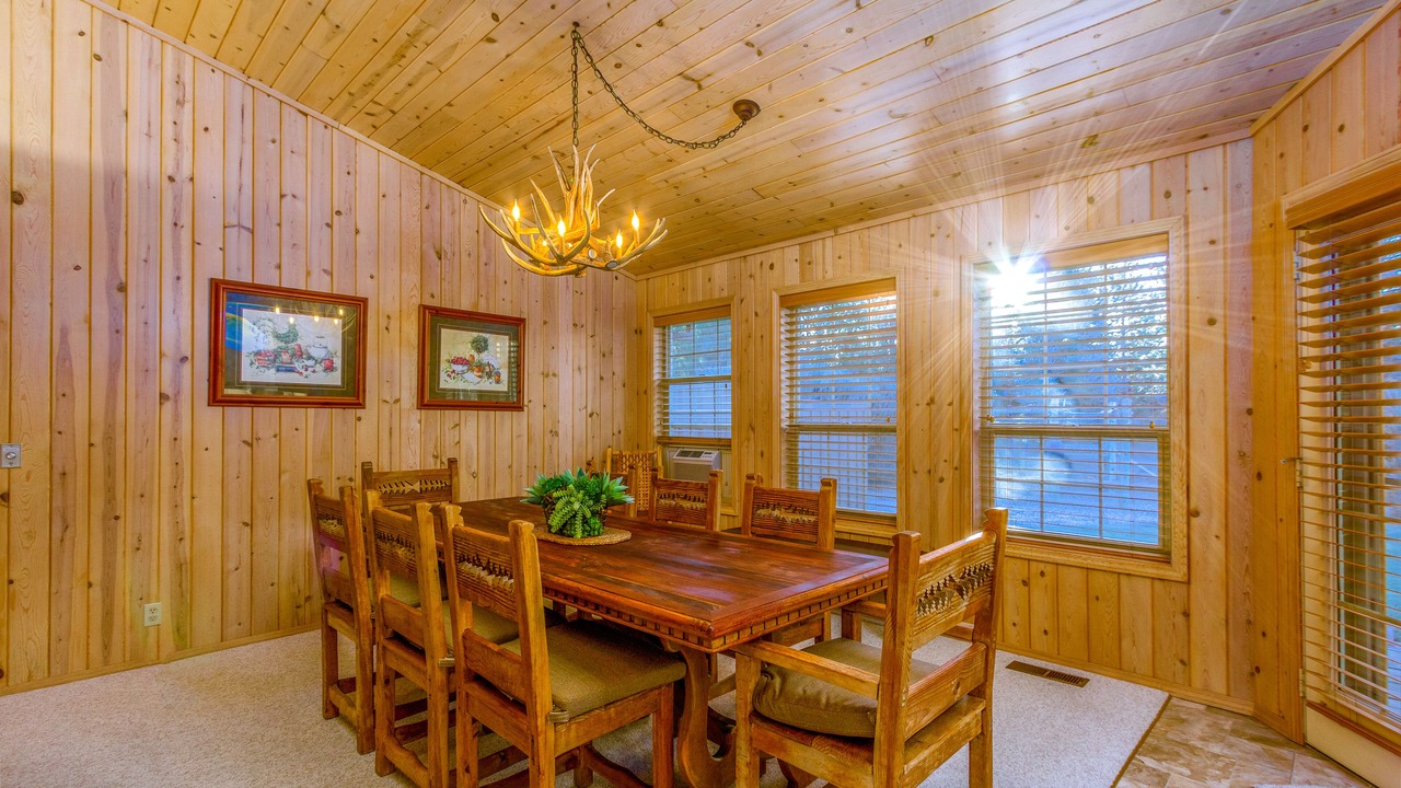 Photo of Livingroom in Deer Park