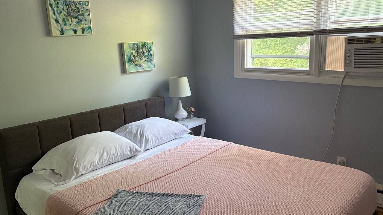 Photo of Bedroom in Ann Arbor