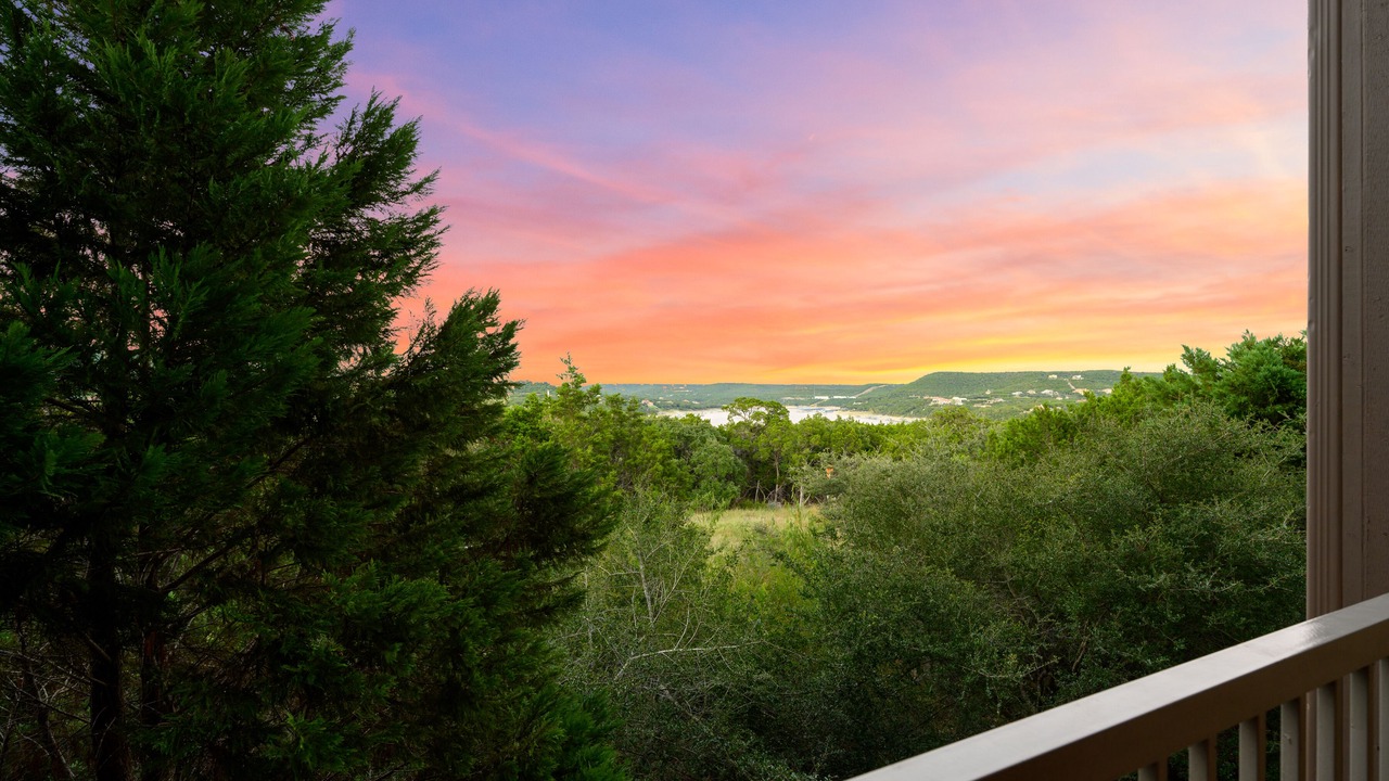 Photo of Patio Balcony in Jonestown