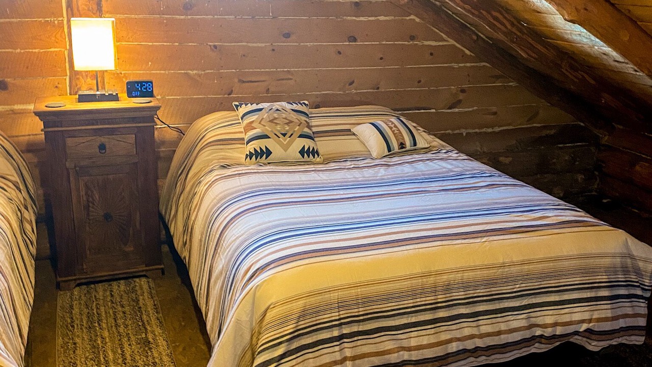 Photo of Bedroom in Rainsville