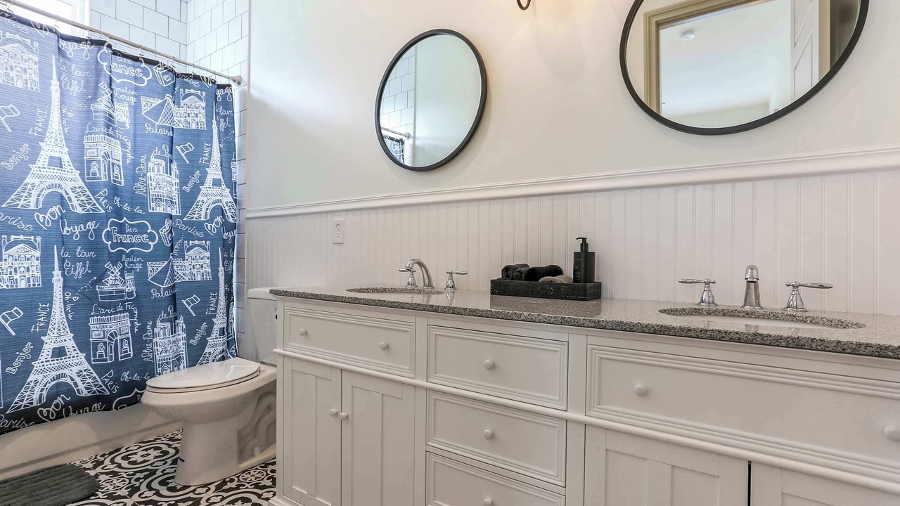 Photo of Bathroom in Faubourg Delassize