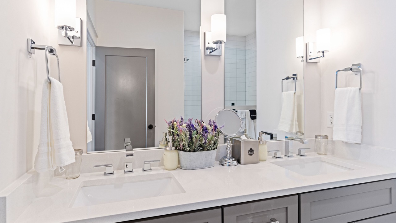 Photo of Bathroom in Greenwood