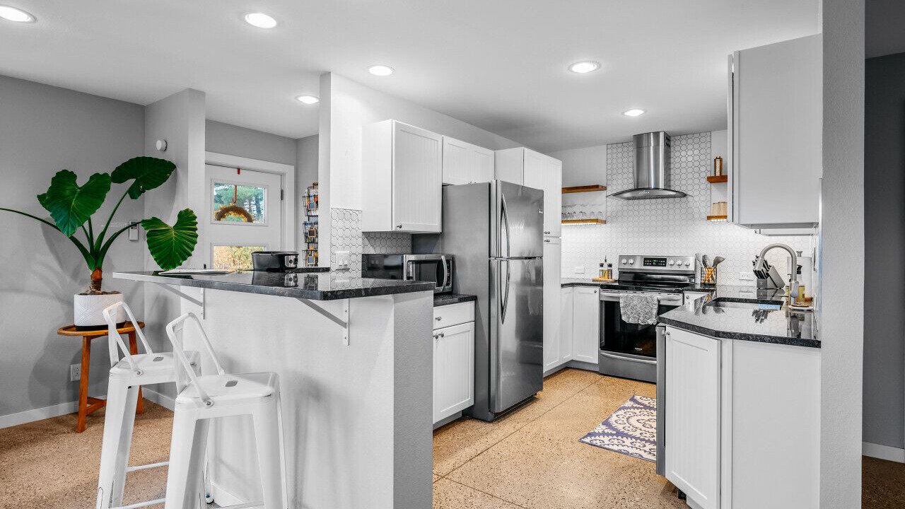 Photo of Kitchen in Maple City