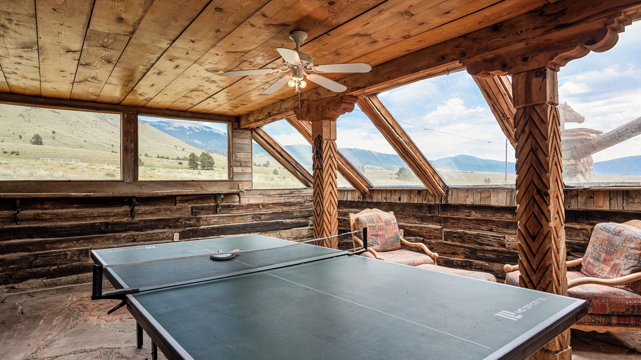 Photo of Bedroom in Eagle Nest