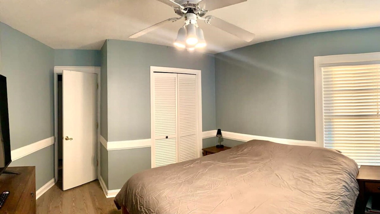 Photo of Bedroom in North Garden Acres