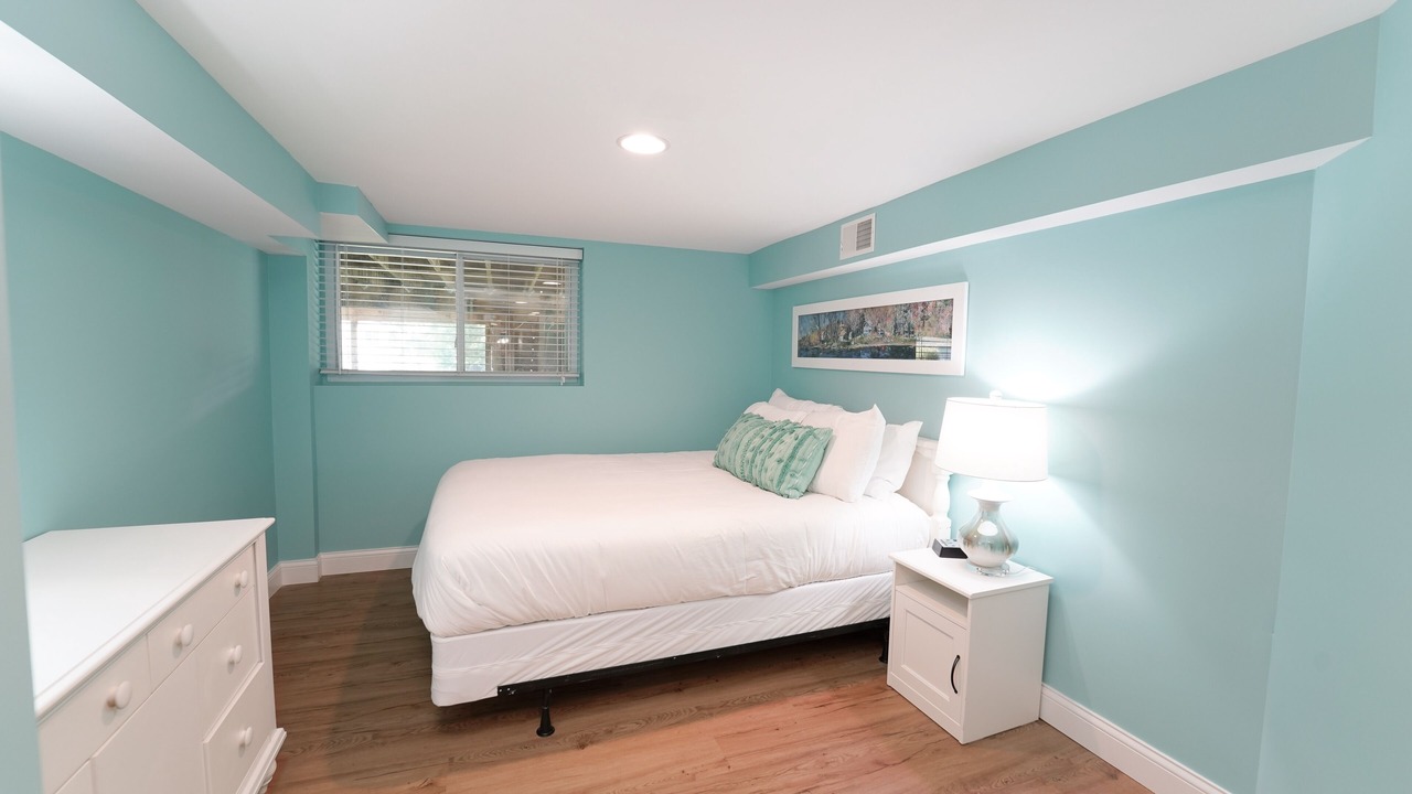 Photo of Bedroom in Paw Paw Lake