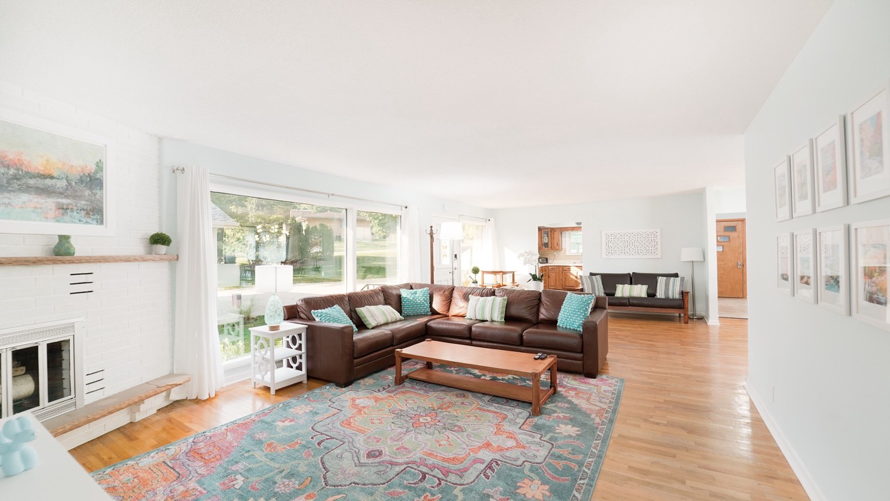 Photo of Livingroom in Paw Paw Lake