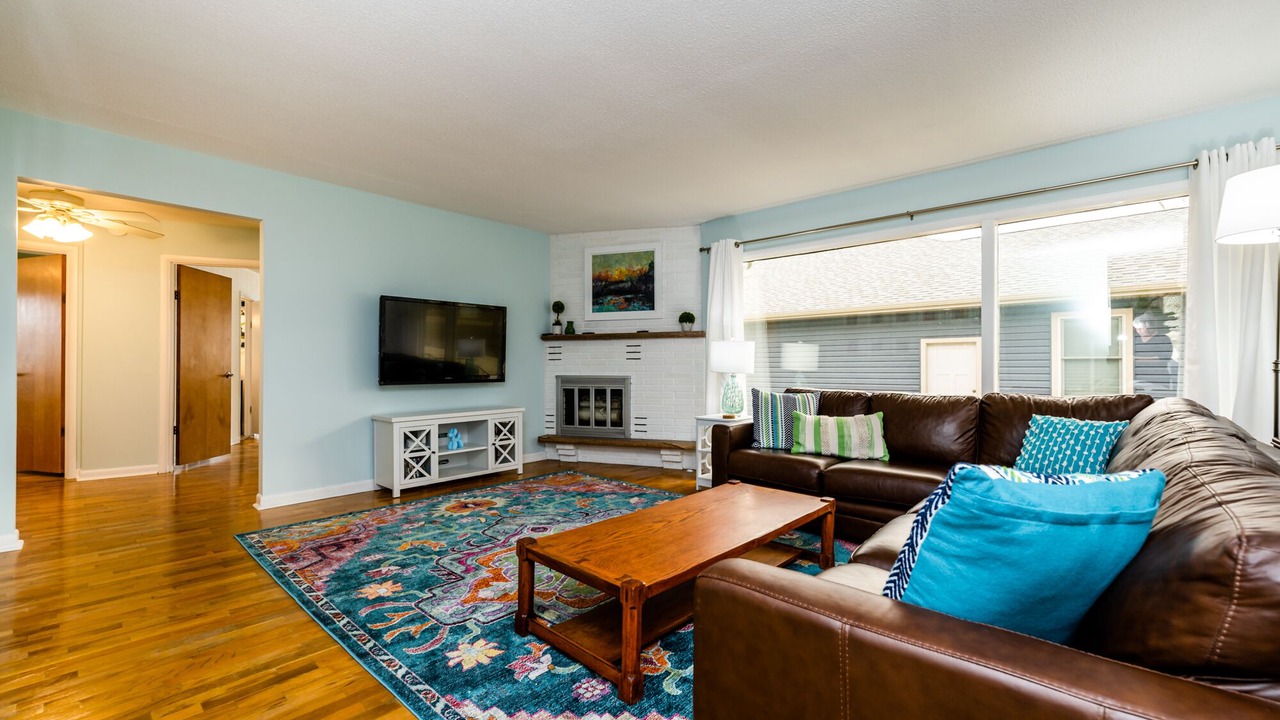 Photo of Livingroom in Paw Paw Lake