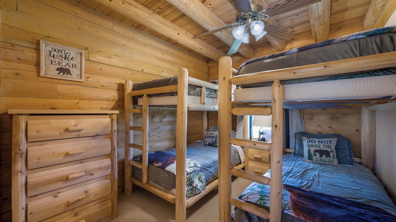 Photo of Bedroom in Chama