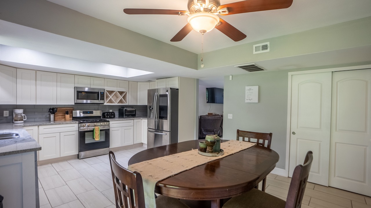 Photo of Kitchen in Temple Crest