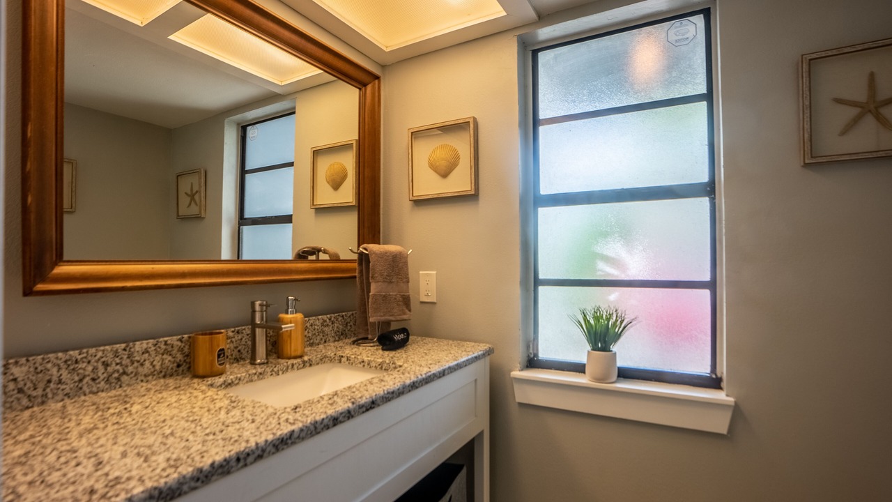 Photo of Bathroom in Temple Crest