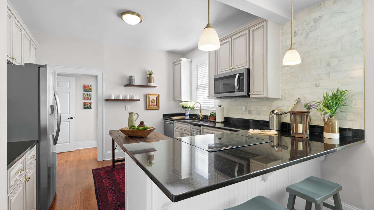Photo of Kitchen in Pettigru Street Historic District