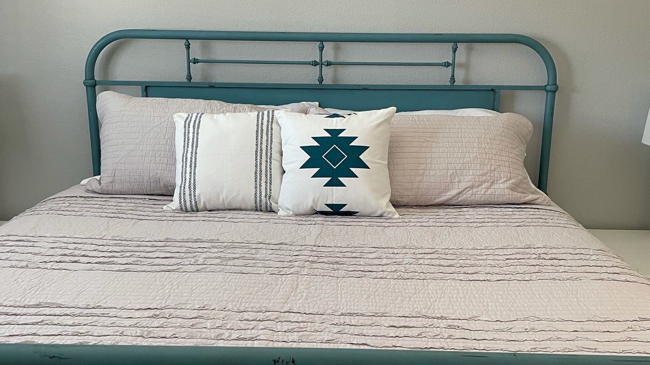 Photo of Bedroom in Ladera West