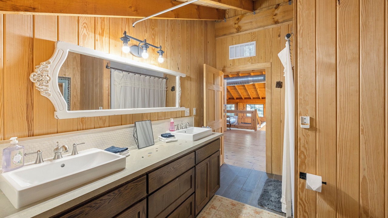 Photo of Bathroom in Wimberley