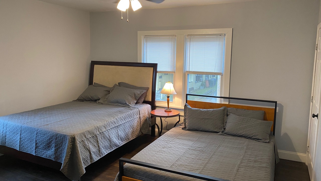 Photo of Bedroom in Old North Columbus