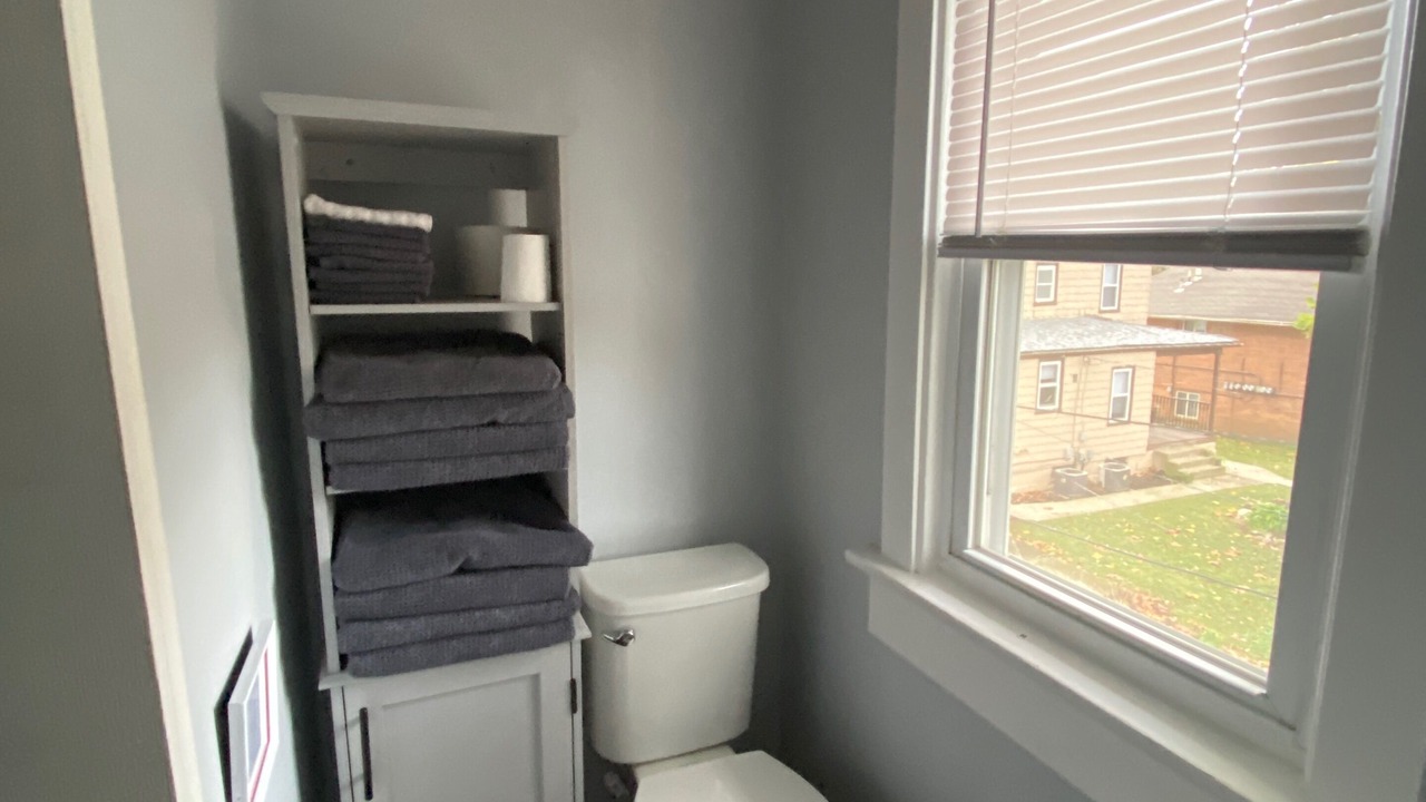 Photo of Bathroom in Old North Columbus