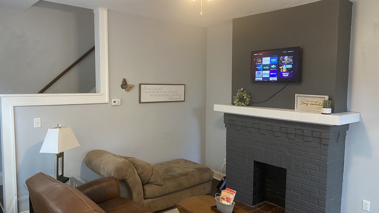 Photo of Livingroom in Old North Columbus