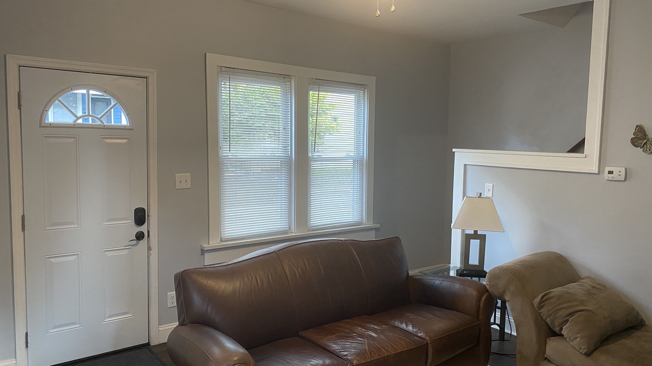 Photo of Livingroom in Old North Columbus