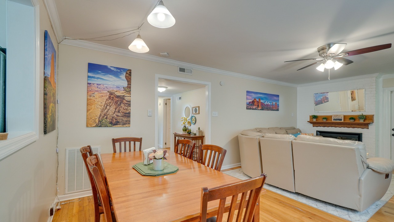 Photo of Bedroom in Oak Ridge