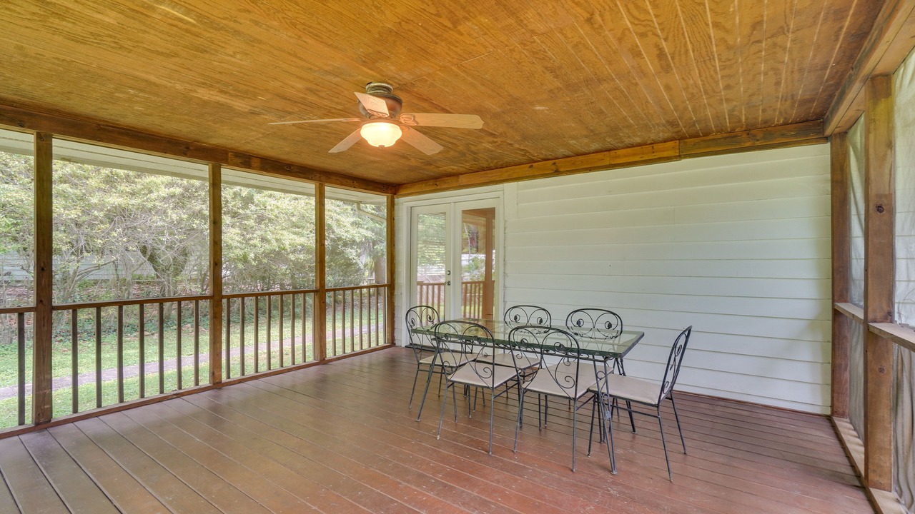 Photo of Outdoor in Oak Ridge