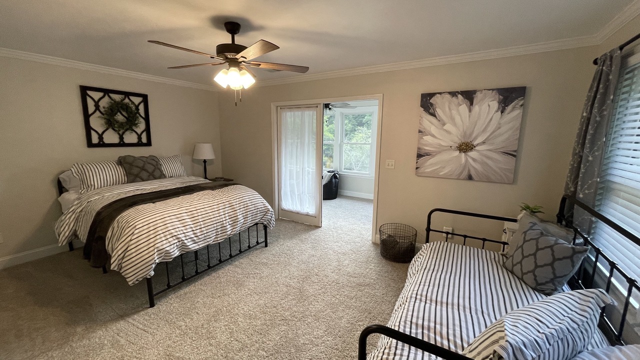 Photo of Bedroom in Ellijay
