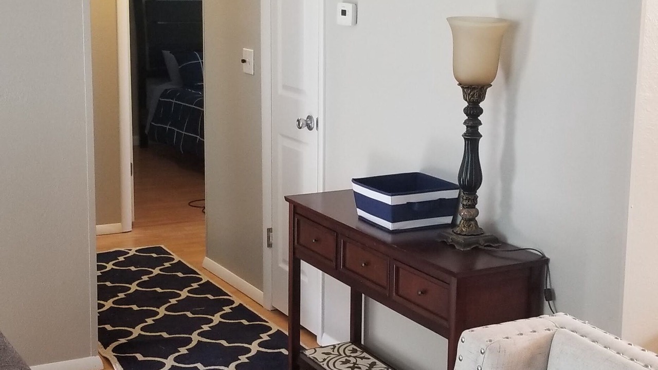 Photo of Livingroom in Walnut Grove