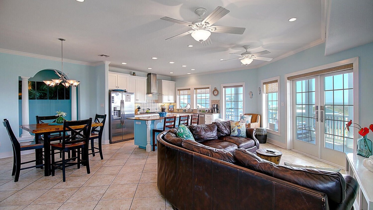 Photo of Livingroom in Sand Point