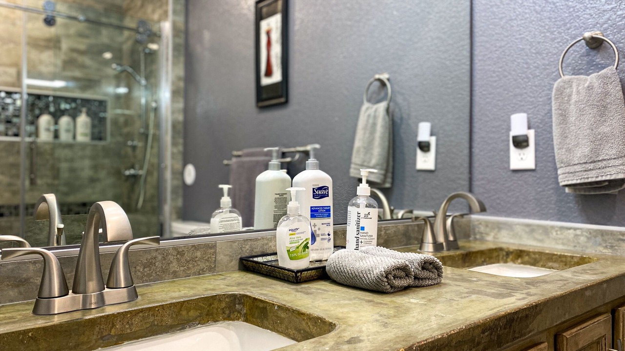 Photo of Bathroom in Allendale Area