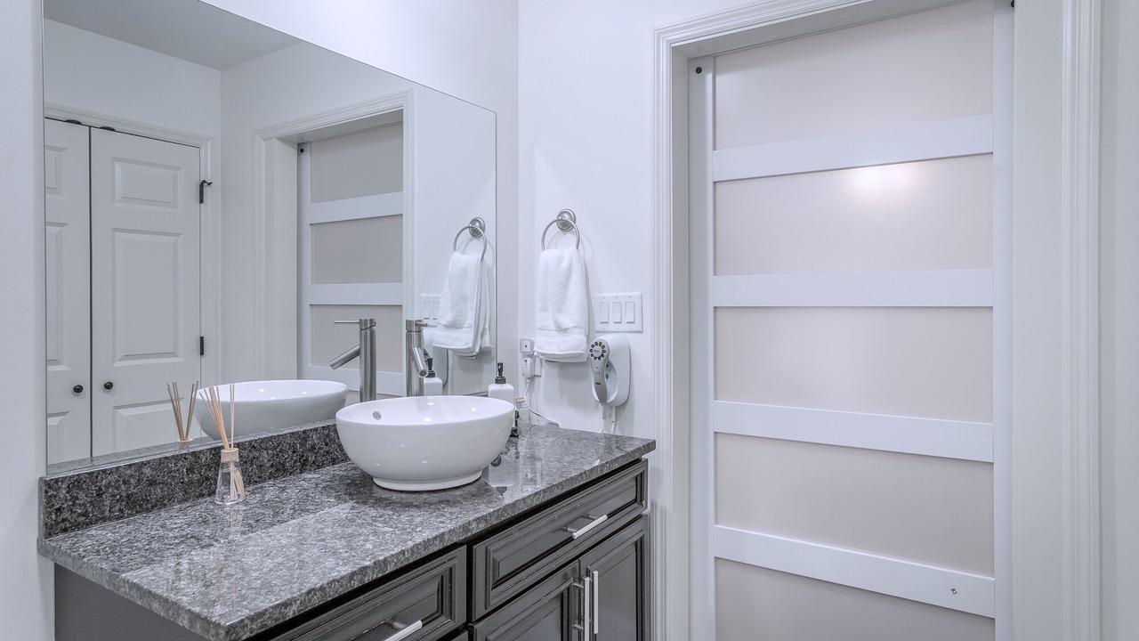 Photo of Bathroom in Graysville