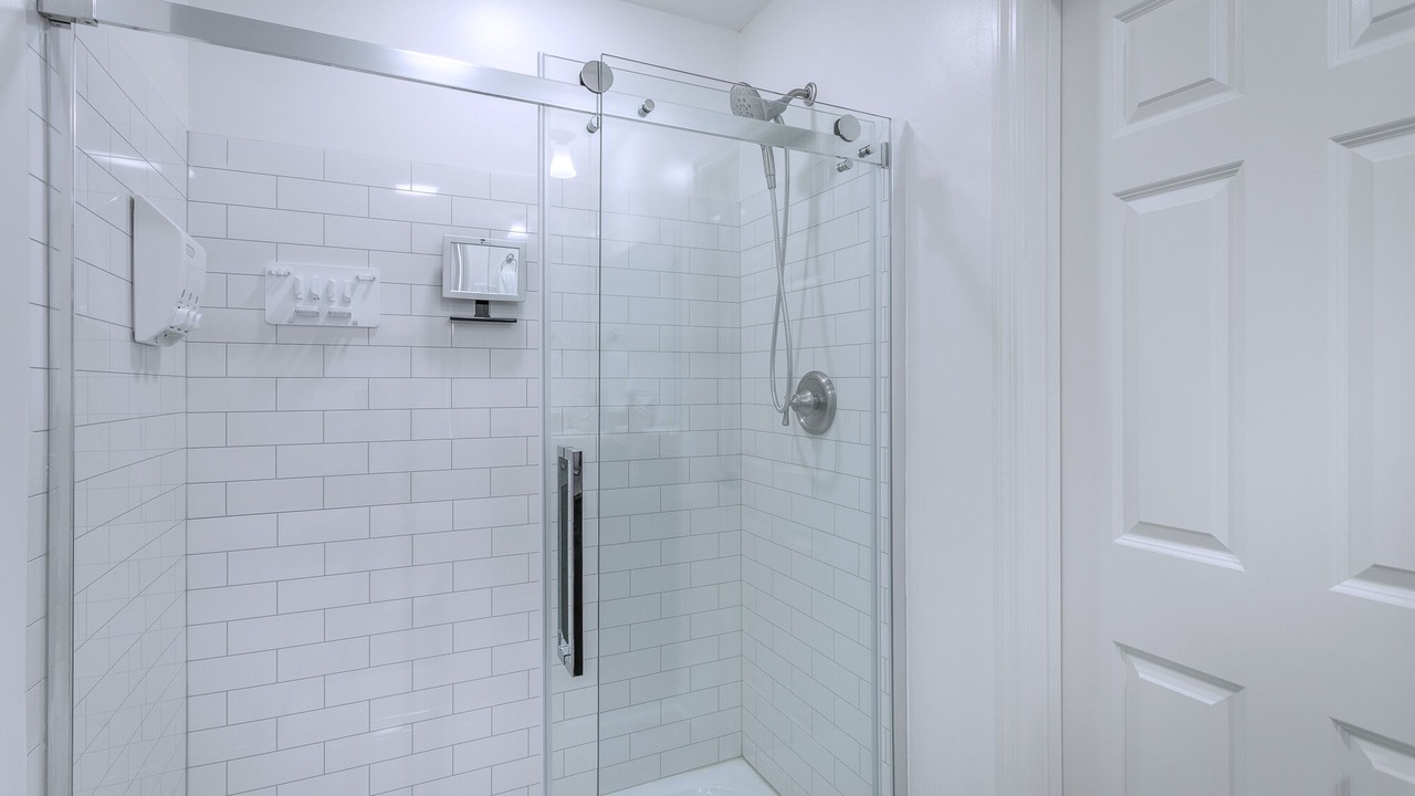 Photo of Bathroom in Graysville