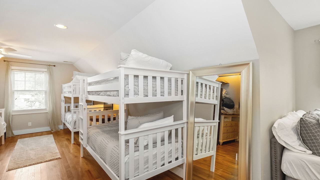 Photo of Bedroom in Harbert