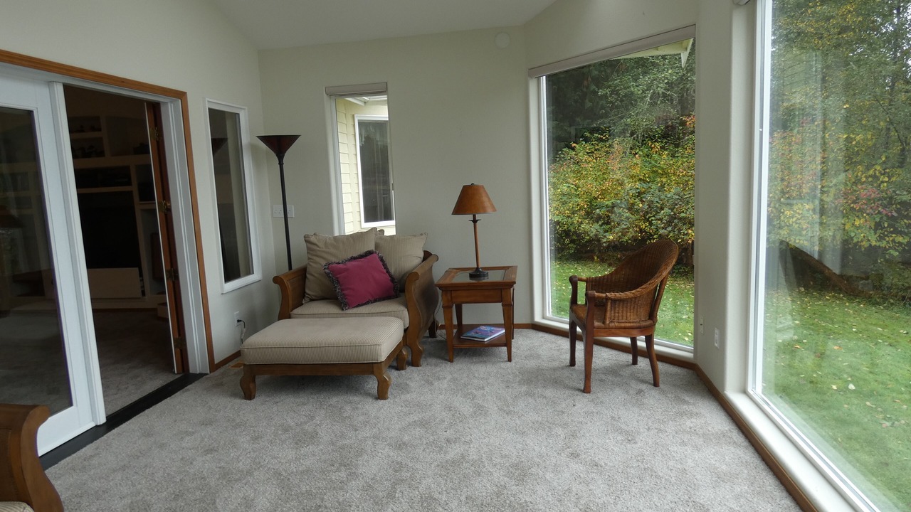 Photo of Livingroom in Lake Goodwin