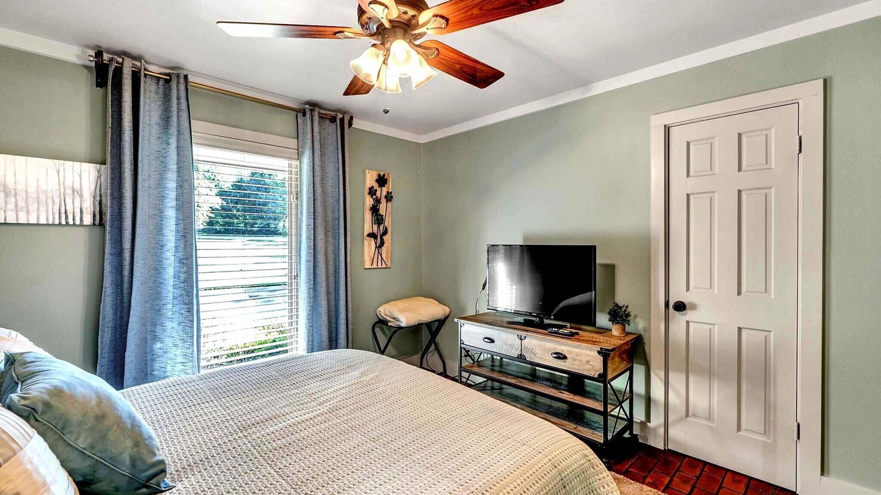 Photo of Bedroom in Tyler