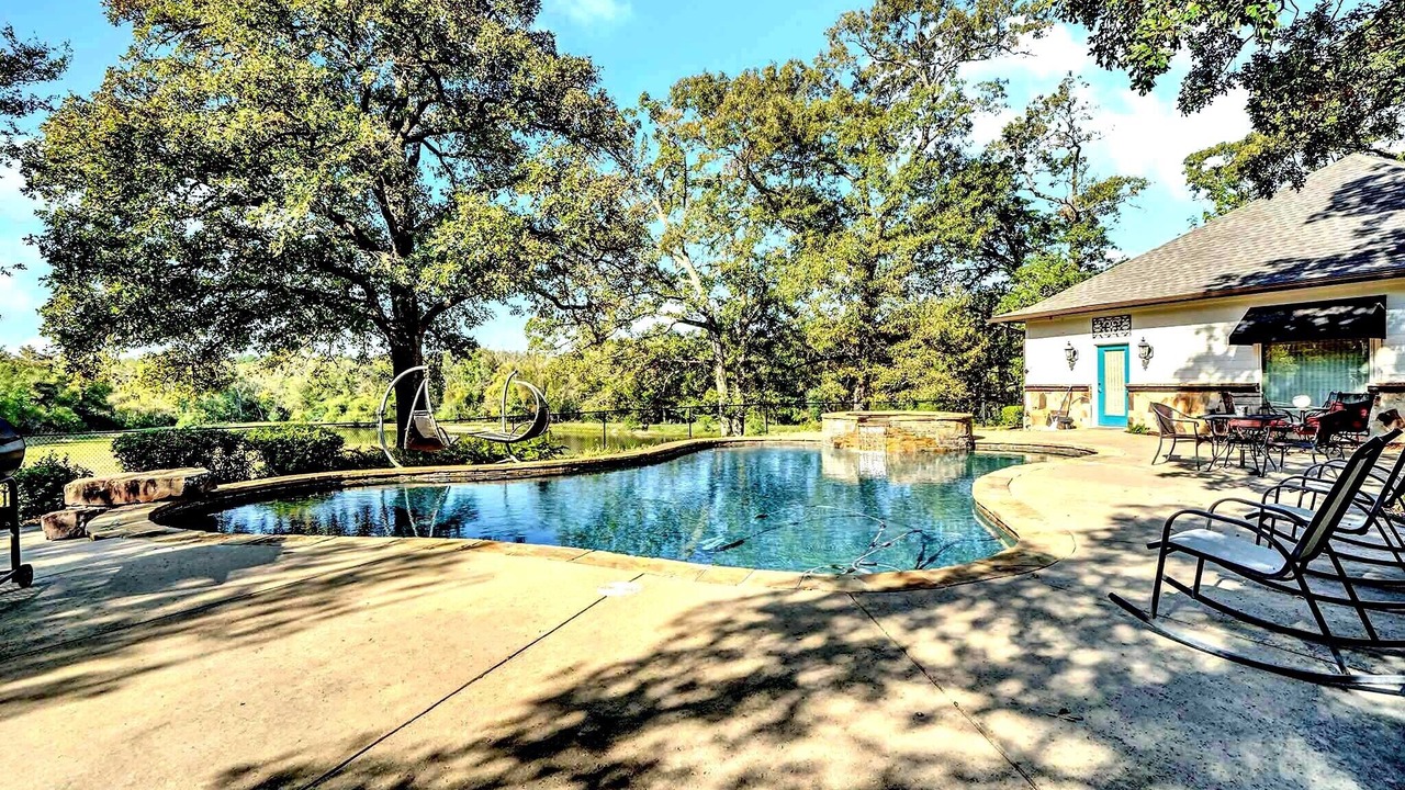 Photo of Outdoor in Tyler