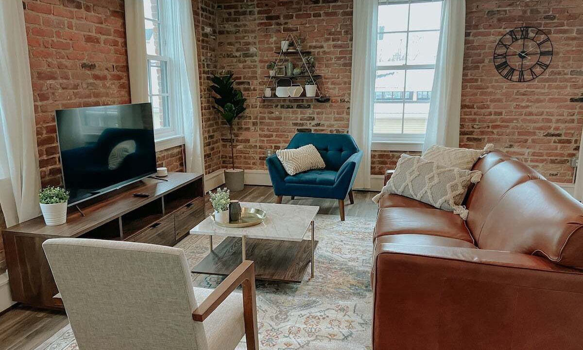 Photo of Livingroom in Ypsilanti