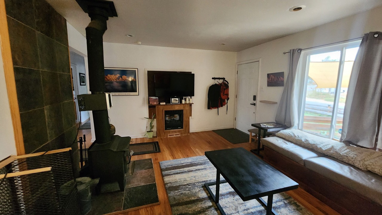 Photo of Livingroom in Martin Acres