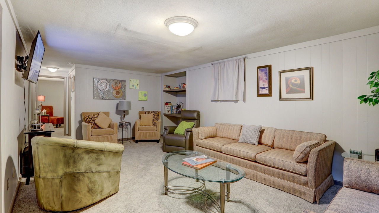 Photo of Bedroom in Columbine Valley