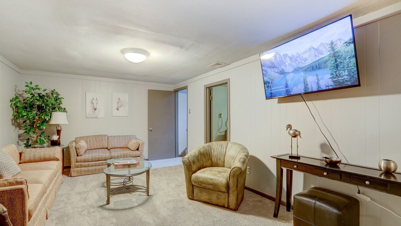 Photo of Bedroom in Columbine Valley