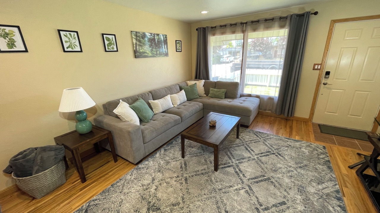 Photo of Livingroom in Myrtletown