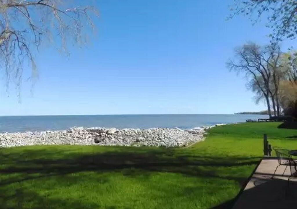 Photo of Outdoor in Green Bay
