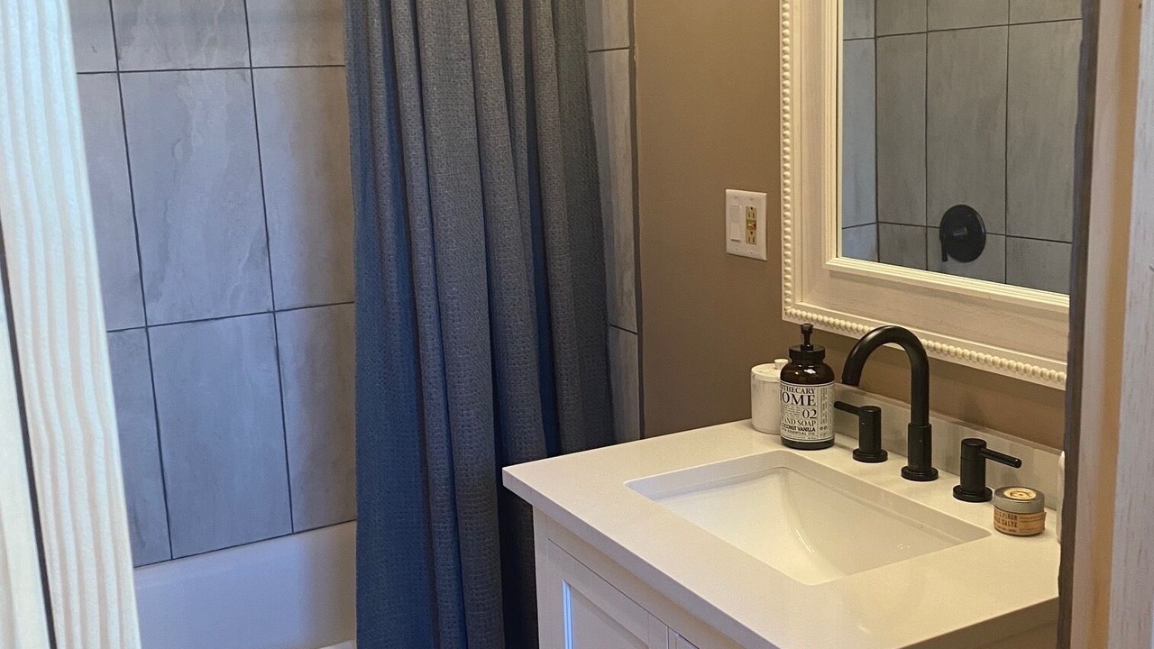 Photo of Bathroom in Walsenburg