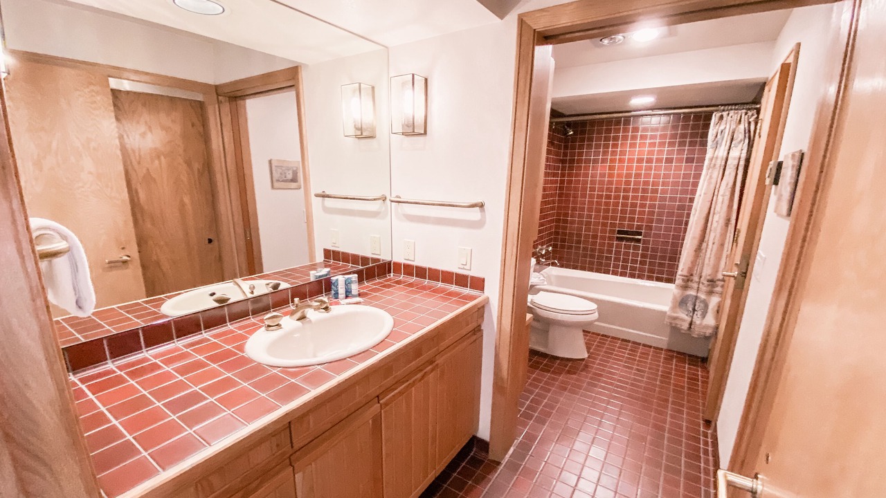 Photo of Bathroom in Mountain House