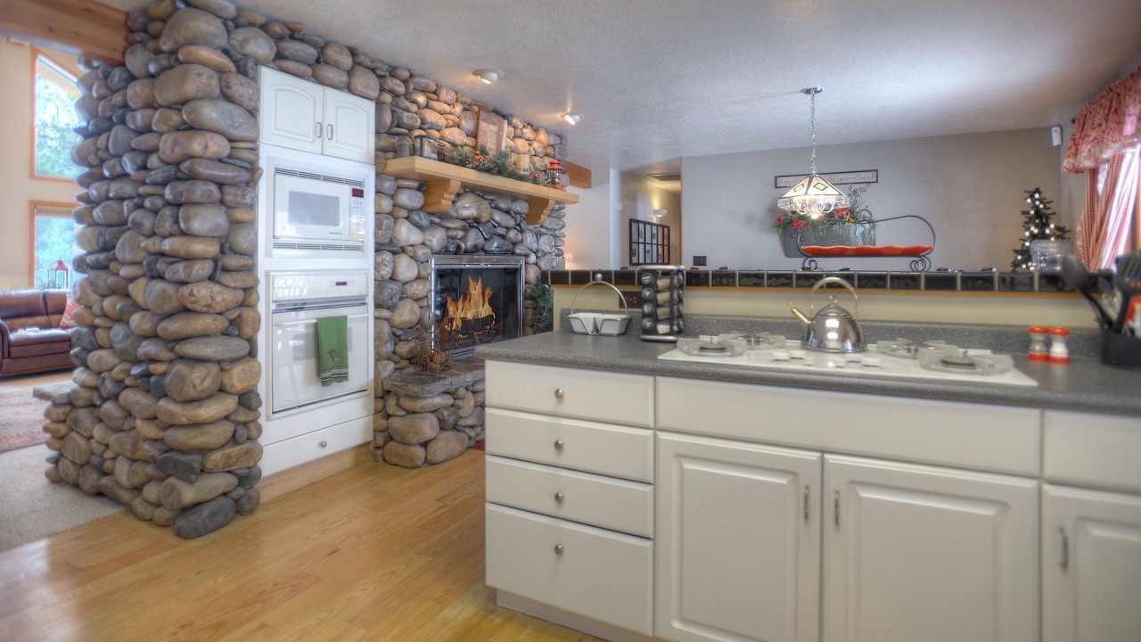 Photo of Kitchen in Bayfield