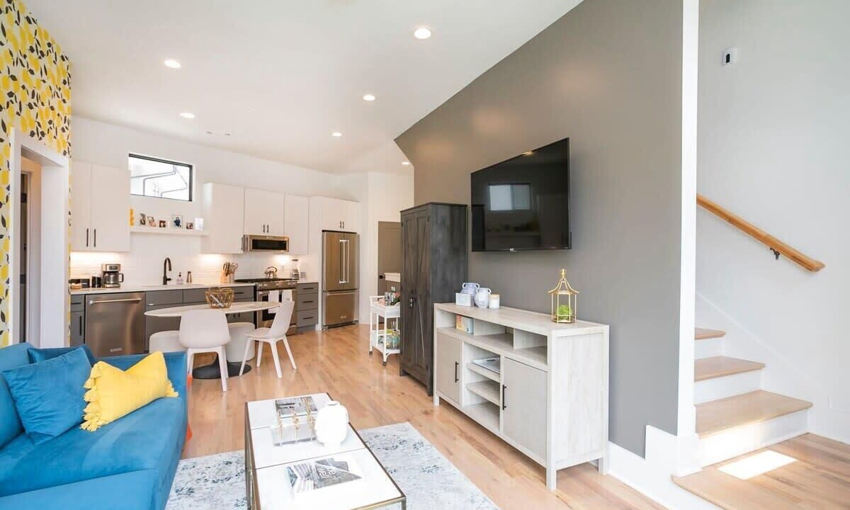 Photo of Bedroom in Hillsboro Village