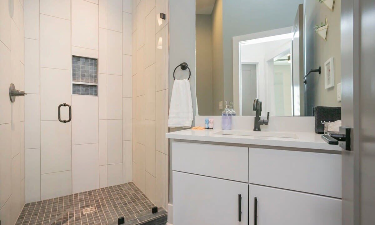Photo of Bathroom in Hillsboro Village