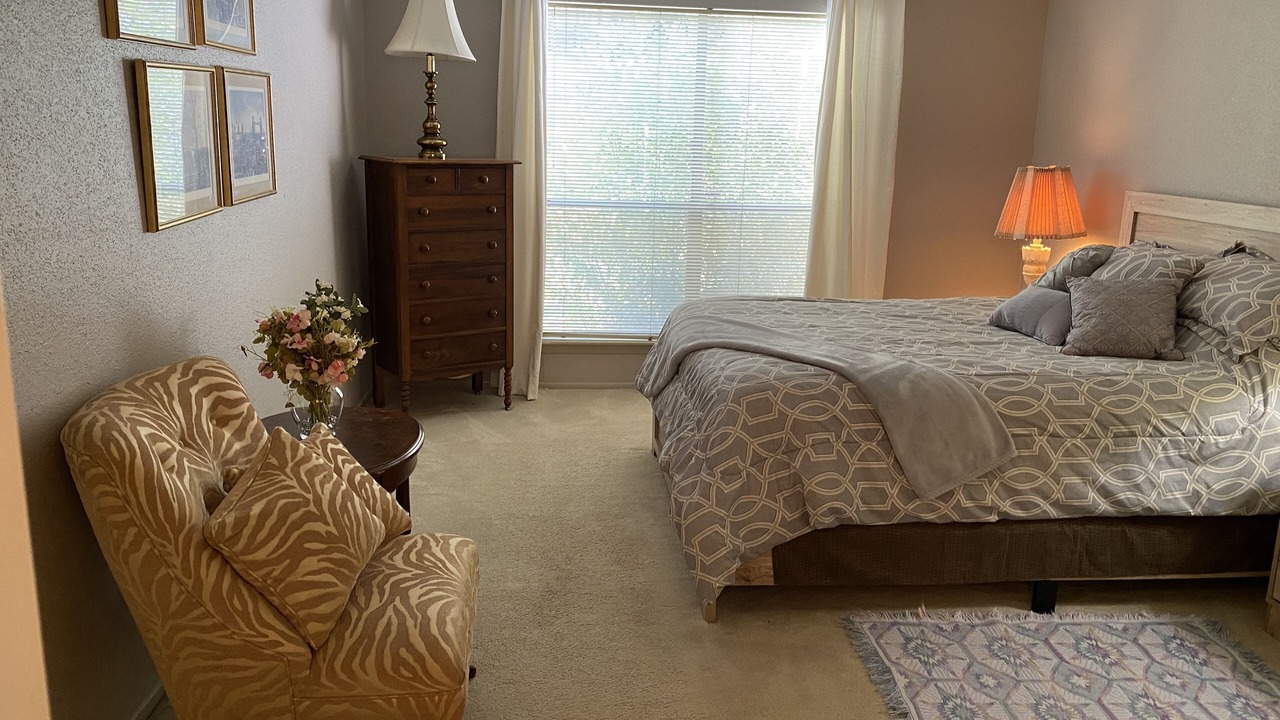 Photo of Bedroom in Braeswood Place