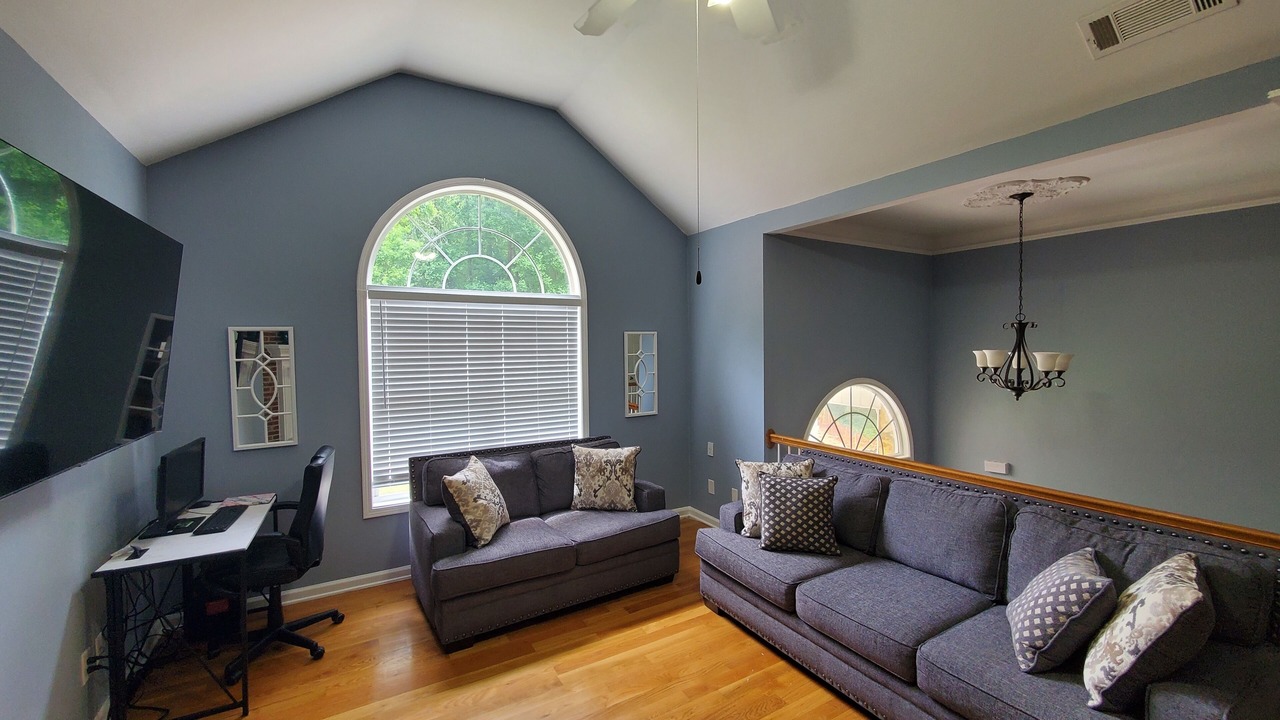 Photo of Livingroom in Covington