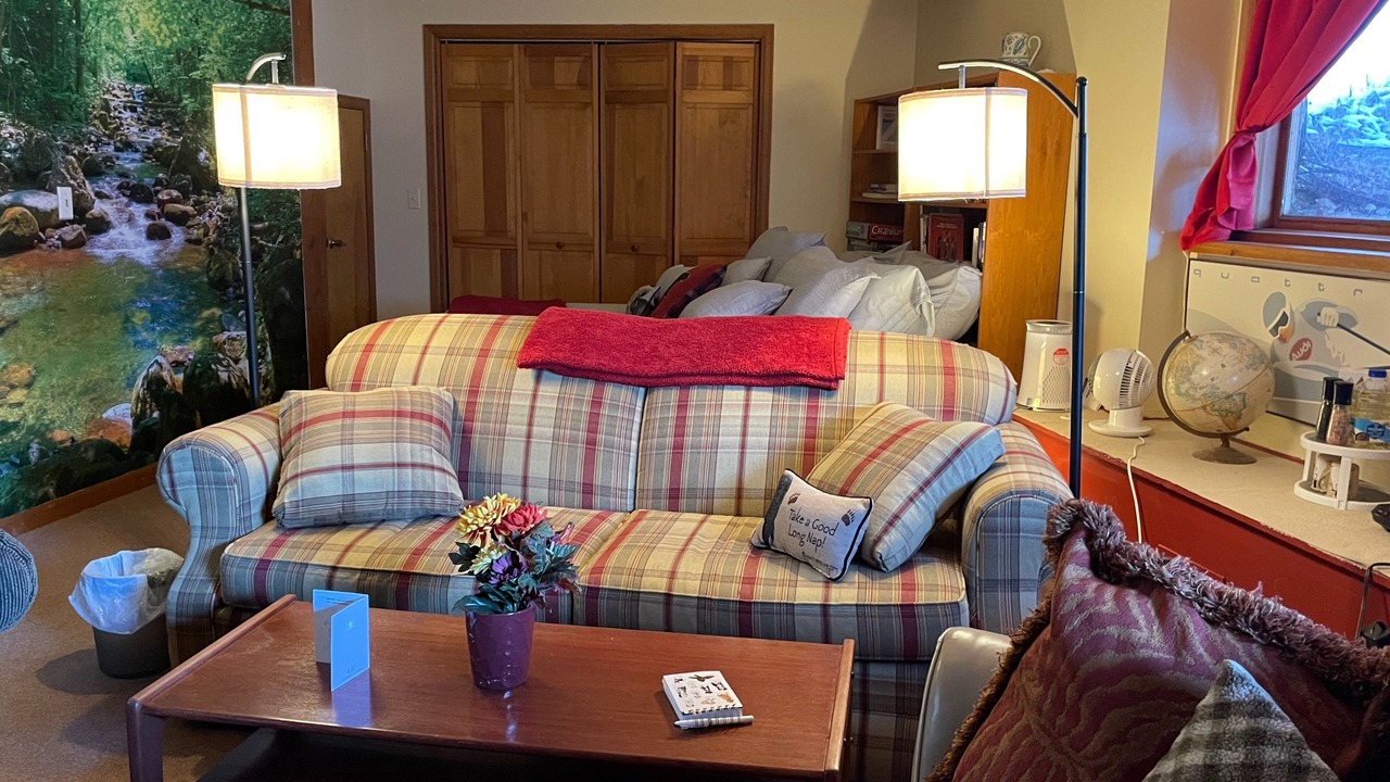 Photo of Livingroom in Redstone