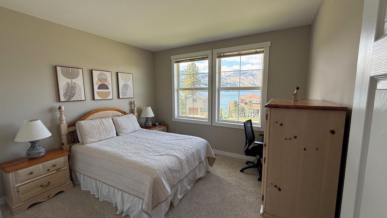 Photo of Bedroom in Wapato Point