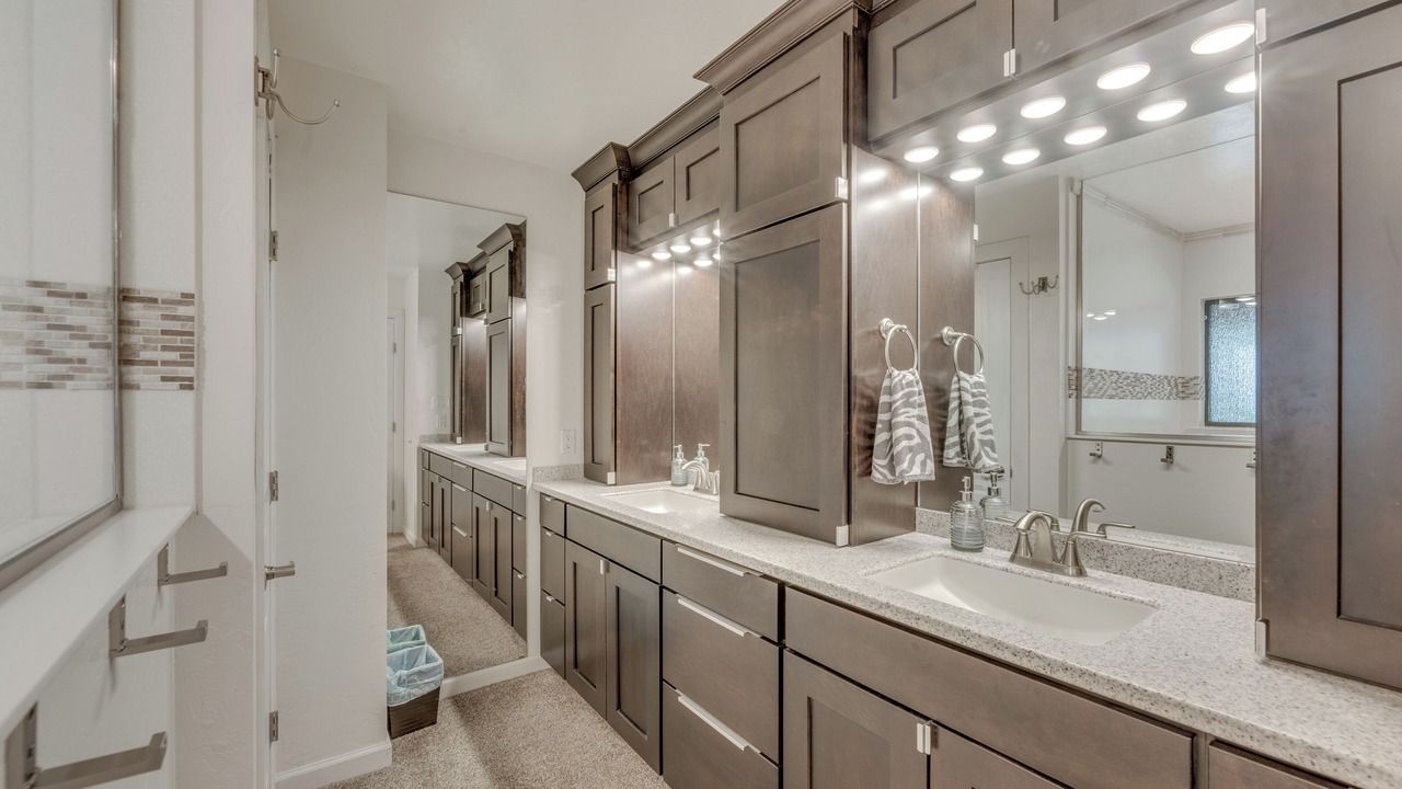 Photo of Bathroom in Bear Park
